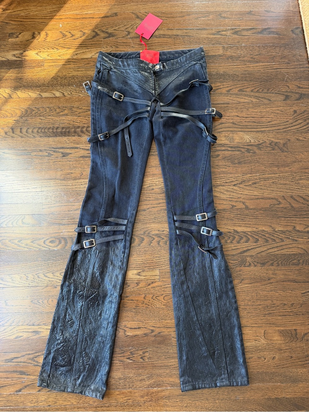 Dilara Black Rushing Hour Jeans - RARE- as seen on Margot Robbie